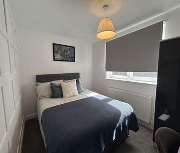 House share to rent - Photo 3
