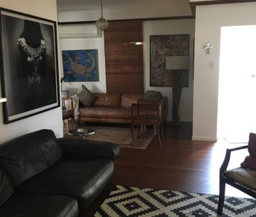 Holland Park - Photo 4