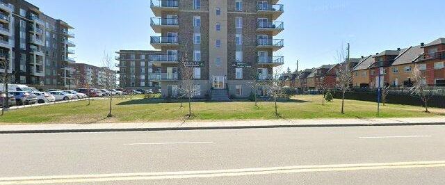 2 CH - 2 SDB - Pointe-Claire - $2,460 /mo - Photo 1
