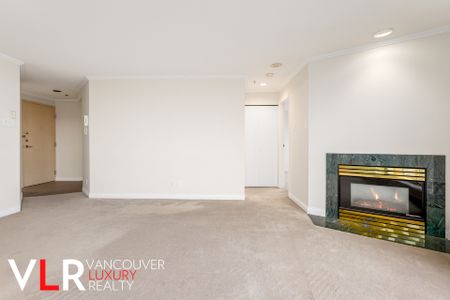 Condo in Richmond, BC - Photo 2