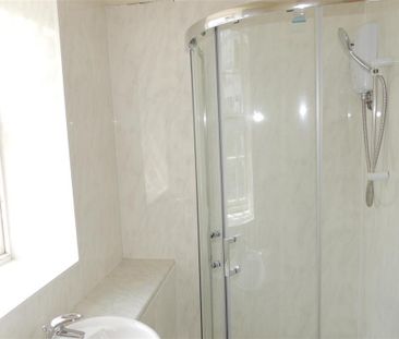 Studio to rent - Photo 6