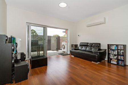 Two Bedroom Apartment - Photo 3