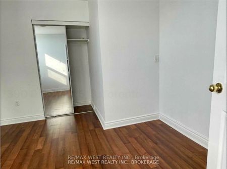 For Lease - 390 Dixon Road Unit# 513, Toronto, Ontario - Photo 3