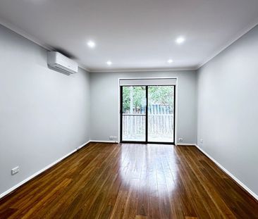 Renovated Beauty is Ready to Be Your New Home before Christmas&excl... - Photo 1