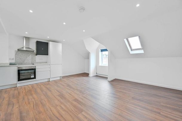 2 bedroom flat to rent - Photo 1