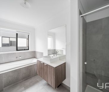 The Perfect Townhouse! - Photo 6