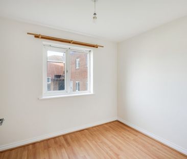 2 Bed Flat - Photo 1