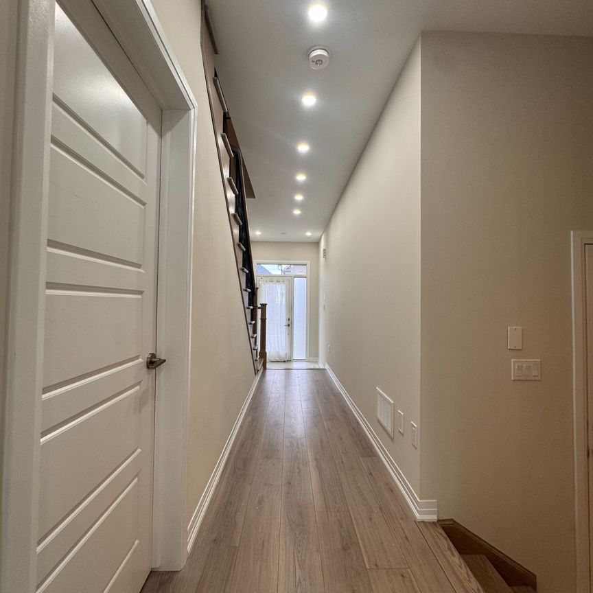 For Lease - 31 George Brier Drive, Brant, Ontario - Photo 1