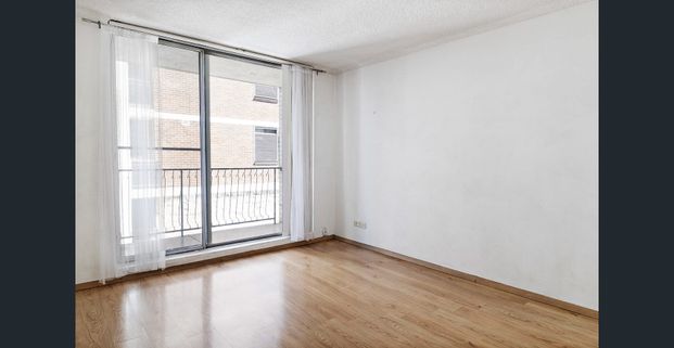 Great location! - Photo 1