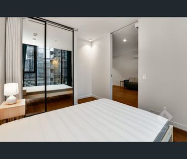 2412/33 Mackenzie street, Melbourne, Vic 3000 - Photo 1