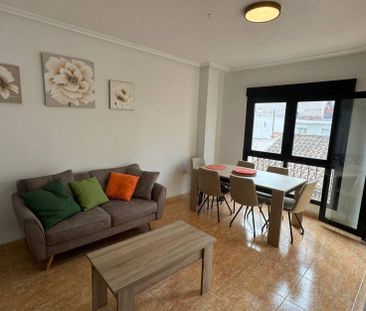 Spacious apartment in the center of Torrevieja - Photo 5