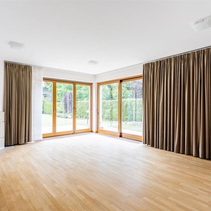 DOM NA WYNAJEM - KONSTANCIN JEZIORNA - Zdjęcie 1