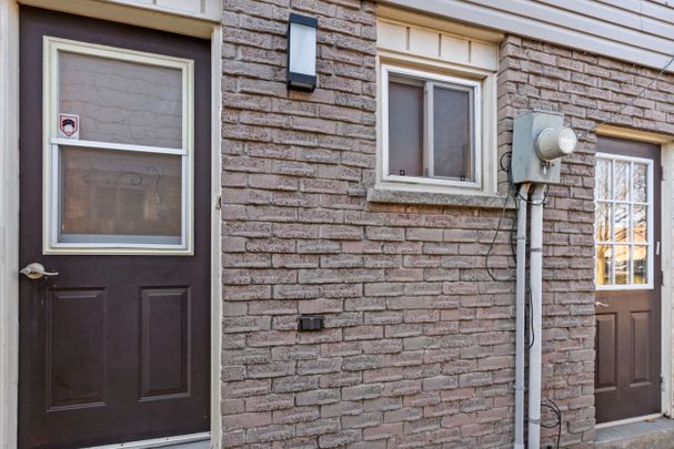 For Lease - 11 Hobbs Drive, Clarington, Ontario - Photo 1