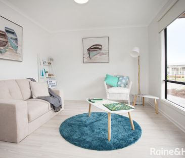Quality Living in Spacious Family Home on Hindmarsh Road - Photo 1