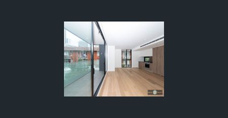 Highly Sought After Near New Apartment in the Heart of Chatswood - Photo 5