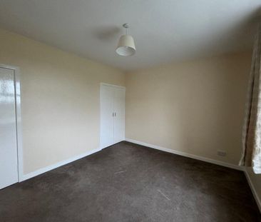 4 bedroom terraced house to rent - Photo 6