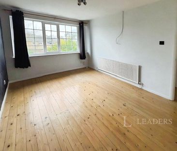 4 bedroom semi-detached house to rent - Photo 1