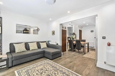 2 bedroom terraced house to rent - Photo 5