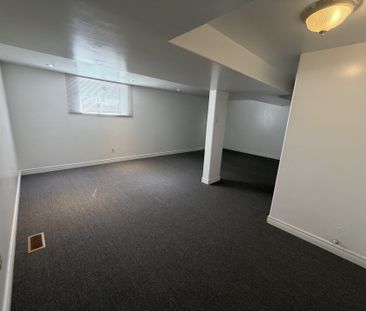 For Lease - 43 Walter Avenue Unit# lower, Newmarket, Ontario - Photo 6
