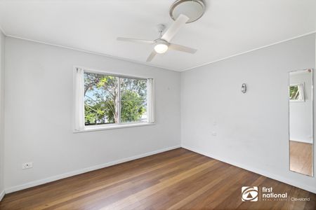 CHARMING TWO BEDROOM HOME IN THORNLANDS. - Photo 3