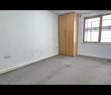 2 Bed Flat, Barleyfields, BS2 - Photo 2