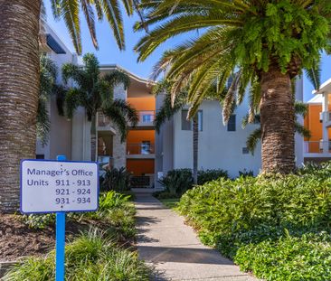 Spacious 2 bedroom unit - Photo 4