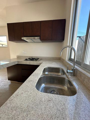 Casa de 1 planta, 2 recámaras, sin amueblar, en Temozón. - Photo 3