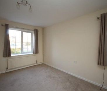 2 bedroom semi-detached house to rent - Photo 6