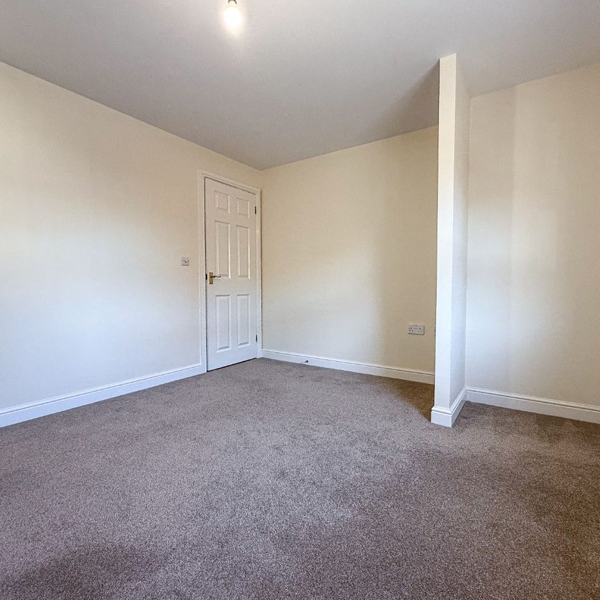 Burge Crescent, Cotford St. Luke, Taunton, Somerset - Photo 1