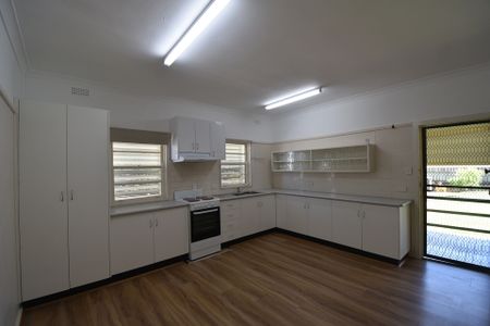 6 Hewett Street - Photo 5