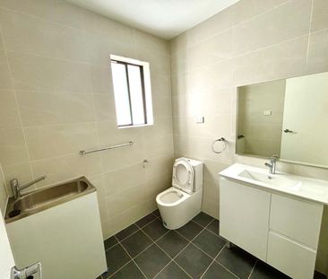 Nearly Brand New 2-bedroom Granny Flat in a Peaceful and Convenienc... - Photo 4