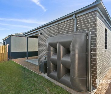 Modern Living at Its Best! - Photo 4