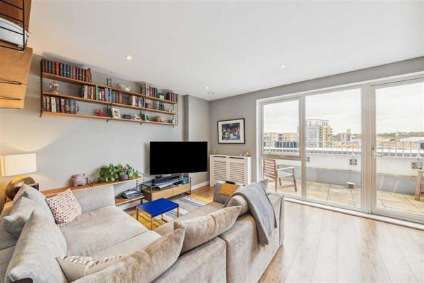 Cofferdam Way, Greenwich, SE8 - Photo 1