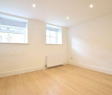 Commercial Road, Tunbridge Wells, Kent, TN1 - Photo 4