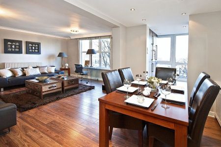 St Johns Wood Park, London, NW8 6NH - Photo 3