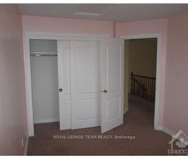 For Lease - 21 Cresthaven Drive, Barrhaven, Ontario - Photo 3