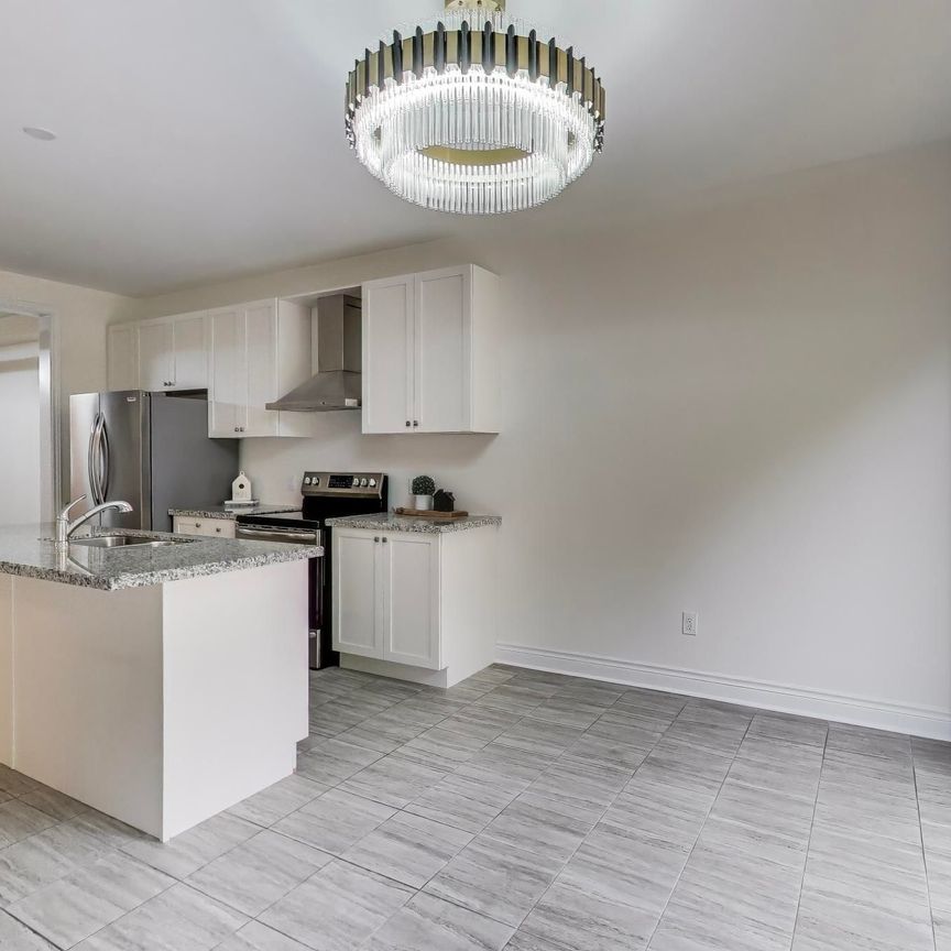 For Lease - 216 Butternut Ridge Trail, Aurora, Ontario - Photo 1