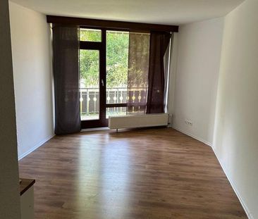 Gemütliche 1-Zimmer-Wohnung mit Einbauküche und Stellplatz in Horn-... - Foto 1