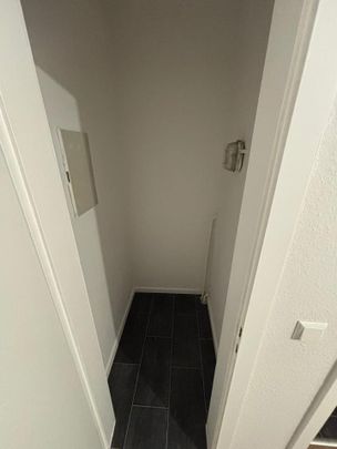 **Frisch Renoviert** Perfekt geschnittene 3-Zimmerwohnung MIT BALKON!!! - Photo 1