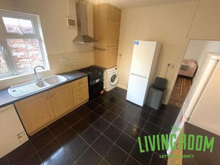 5 bedroom house to rent - Photo 3