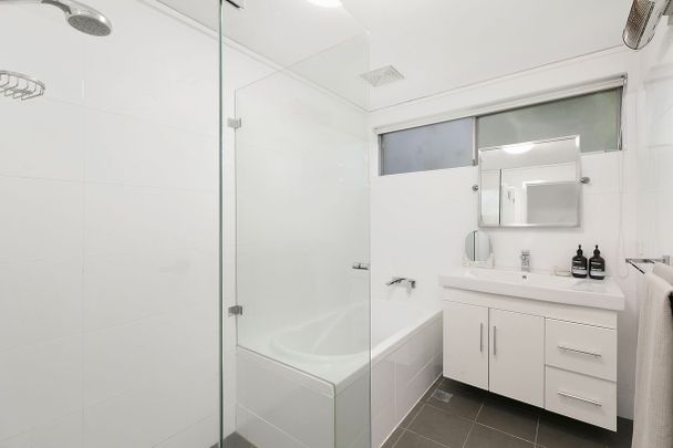 Spacious And Conveniently Located Residence - Photo 1