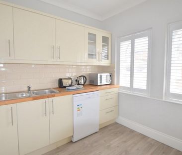 Peascod Street, Windsor, Berkshire,SL4 - Photo 3