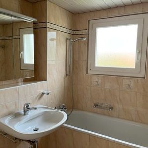 Appartement de 3.5 pièces disponible dès le 16 juillet 2025 - Photo 2