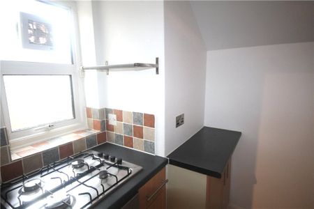 Woodbridge Road, Guildford, Surrey, GU1 4RJ - Photo 2