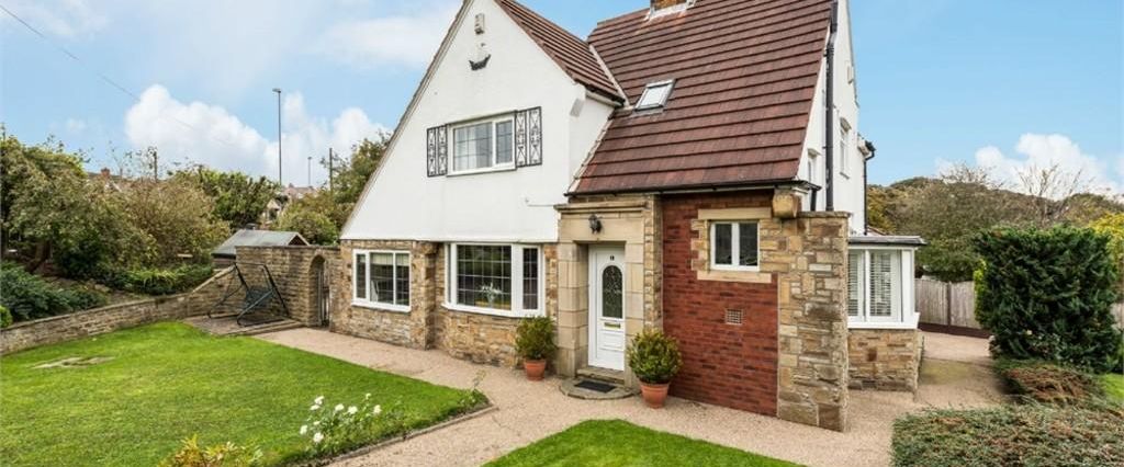 4 bedroom detached house to rent - Photo 1