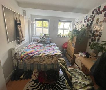 Room in a Shared House, Denison Road, M14 - Photo 4