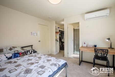 9 Katelyn Court, WAURN PONDS VIC 3216 - Photo 4