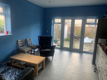 Clare Street, Cardiff - Photo 2