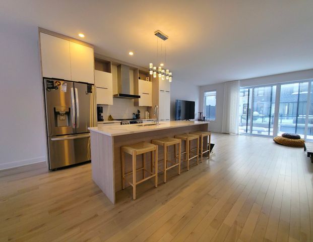 À louer / Maison à étages - Photo 1