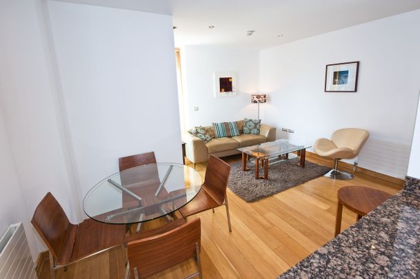 Kirkpatrick House, Spencer Dock, Dublin 1, D01 A9W7. - Photo 1